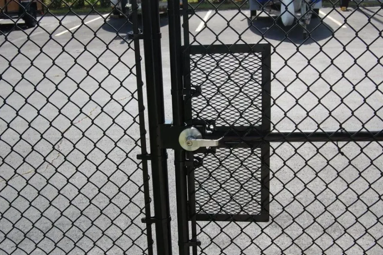 chain link fence gate